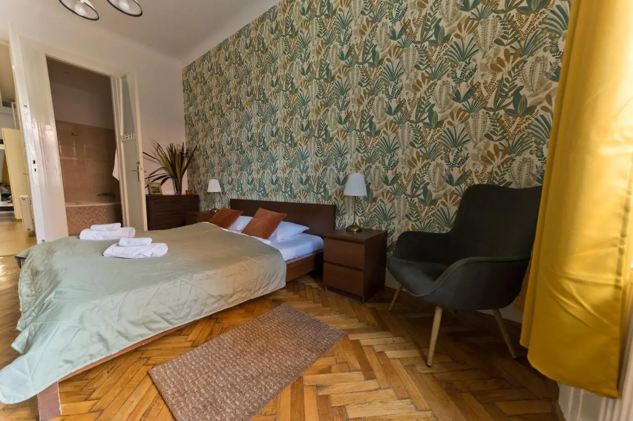 Rumbach Royal Apartment Budapest