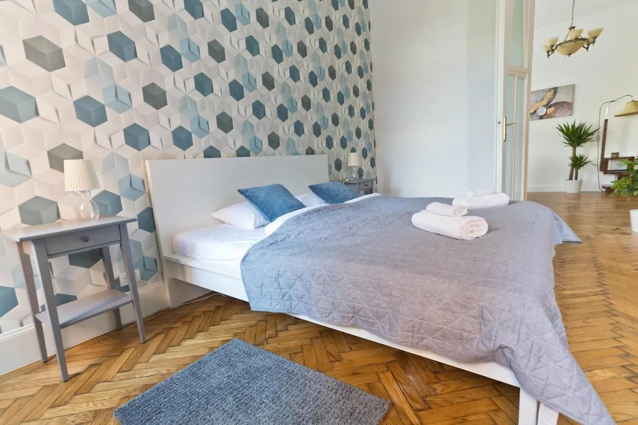 Rumbach Royal Apartment Budapest