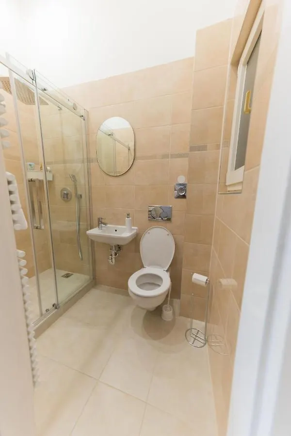 Rumbach Royal Apartment Budapest